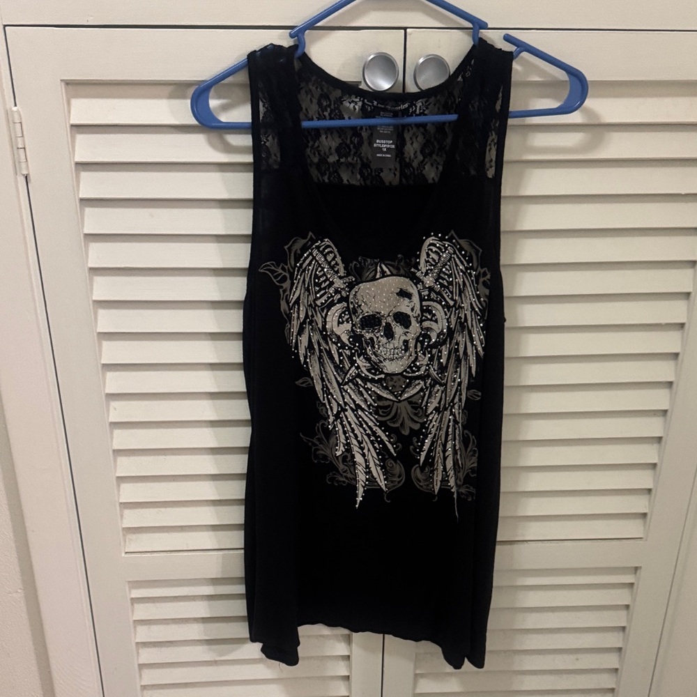 Black Skull Graphic Lace Tank Top